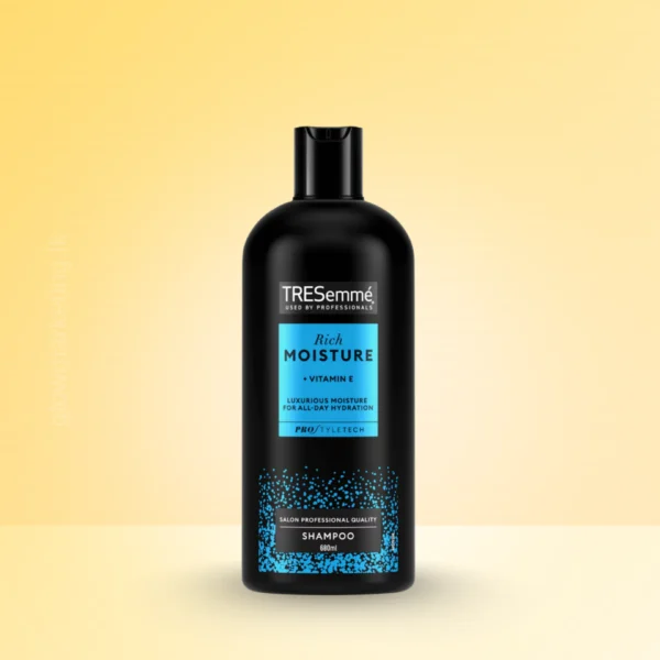Tresemme Rich Moisture Shampoo 680ml
